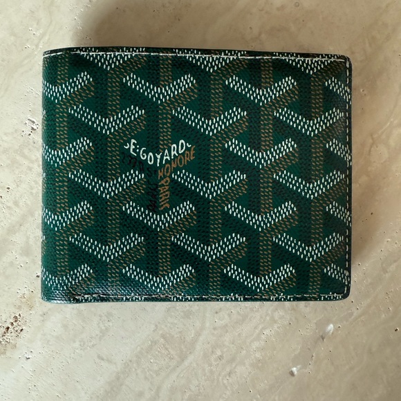 Goyard Green and White Key Holder - Picture 1 of 5